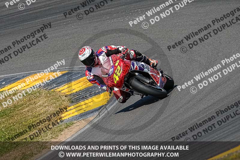 anglesey no limits trackday;anglesey photographs;anglesey trackday photographs;enduro digital images;event digital images;eventdigitalimages;no limits trackdays;peter wileman photography;racing digital images;trac mon;trackday digital images;trackday photos;ty croes